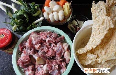 滋补羊肉汤怎么做，滋补羊肉汤放什么材料