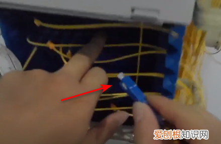 怎么安装宽带连接，电脑没装宽带可以连接手机热点吗