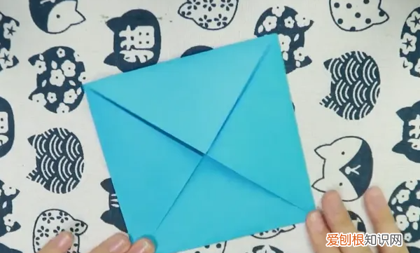 如何制作垃圾铲折纸,手工折纸垃圾桶怎么折简单又漂亮