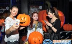 万圣节是几月几号万圣节的由来,万圣节和圣诞节分别是什么时候
