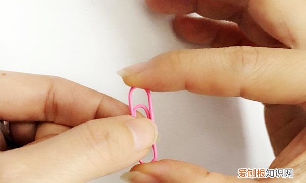 回形针怎么折成爱心,如何把回形针折成心形