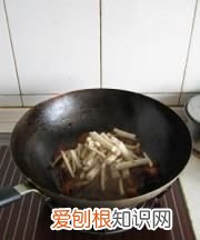 茶树菇烧肉怎么做,茶树菇烧肉的做法肉的做法