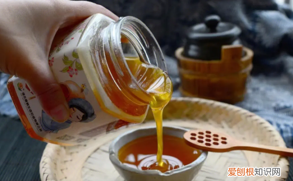 土蜂蜜储存方法及年限，蜂蜜的保质期和储存方法