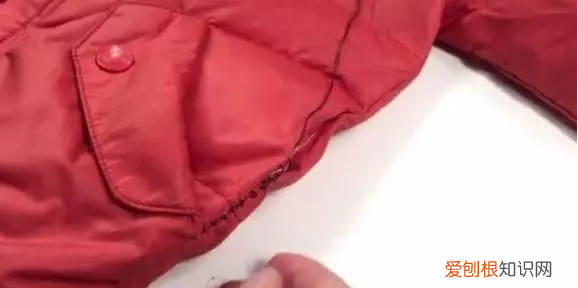 孩子衣服破洞怎么补救，衣服破了个洞怎么补看不出来