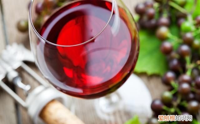 葡萄酒开瓶后喝不完怎么保存