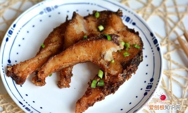 五香熏鱼怎么做好吃又简单,上海熏鱼五香熏鱼