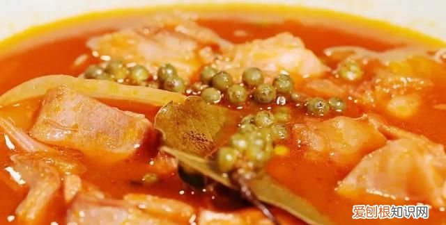 西红柿生吃皮还是心最有营养 西红柿生吃怎么吃营养最好