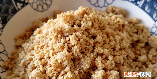 不用油怎么可以把花生炒脆又不糊