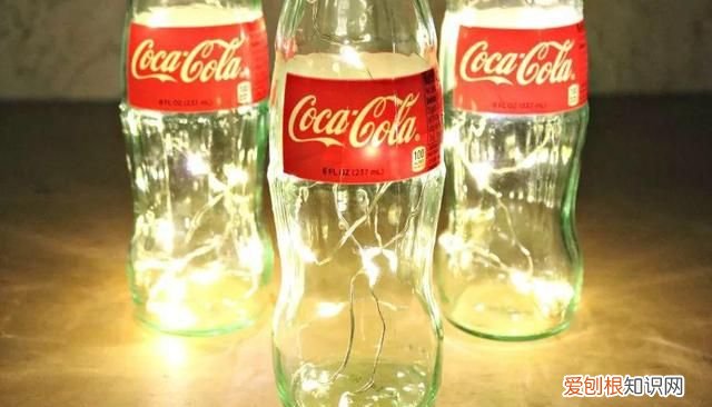 可乐易拉罐瓶底变形还能喝嘛 可乐喝完了瓶子可别扔