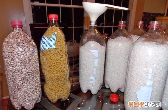 可乐易拉罐瓶底变形还能喝嘛 可乐喝完了瓶子可别扔