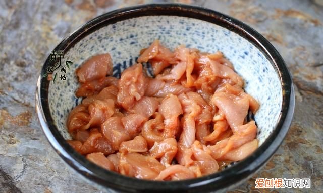 不用怀疑这菜绝对简单又下饭,下饭一绝这道菜吃10顿都不会腻