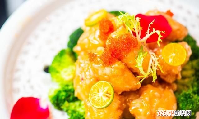 翡翠大虾球的做法,翡翠虾球的做法