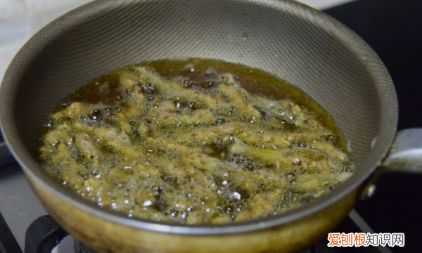 小鱼汤的做法，小鱼汤怎么做好吃又简单