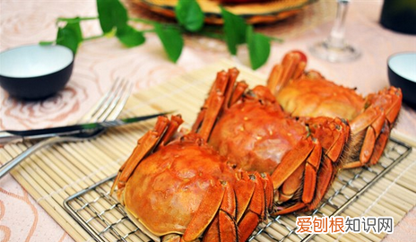 吃了大闸蟹能吃柚子吗?