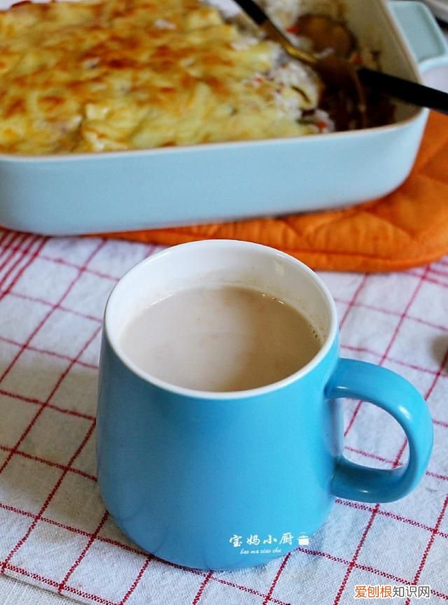 儿童适合吃核桃红枣黑芝麻糕做法 孩子早餐用山药和核桃做营养好