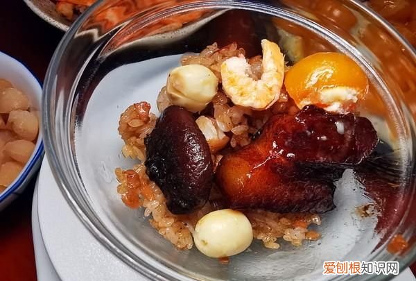 蒸不带粽叶的粽子的步骤,粽子叶用水煮过后还要用凉水泡吗