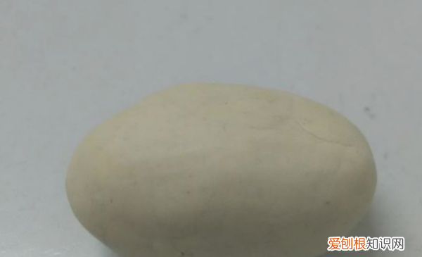 如何制作黏土小兔子，粘土怎么做小兔子小动物