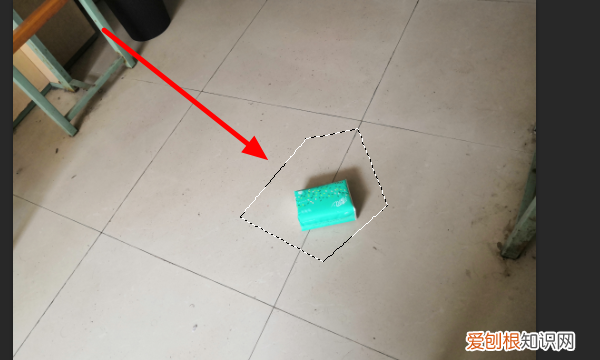 怎么用PS的消失点滤镜清除杂物