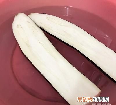 广式蒜蓉蒸茄子,素烧茄子的家常做法蒜蓉