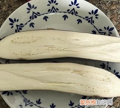 广式蒜蓉蒸茄子,素烧茄子的家常做法蒜蓉