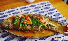 红烧鲈鱼的做法,红烧鲈鱼的做法播放