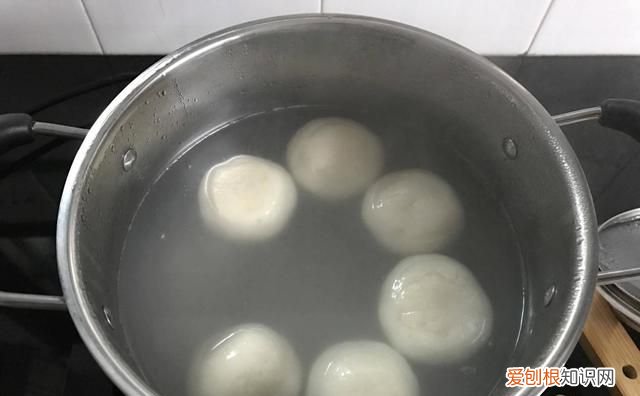 煮汤圆正确方法要加什么 煮汤圆的水放什么材料才好吃