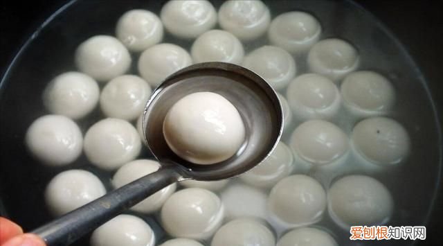 煮汤圆正确方法要加什么 煮汤圆的水放什么材料才好吃