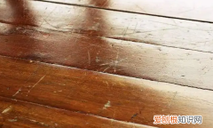 木地板划痕露白了怎么修复