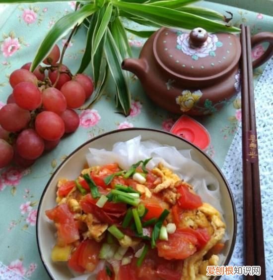粉皮用冷水还是用热水浸泡?