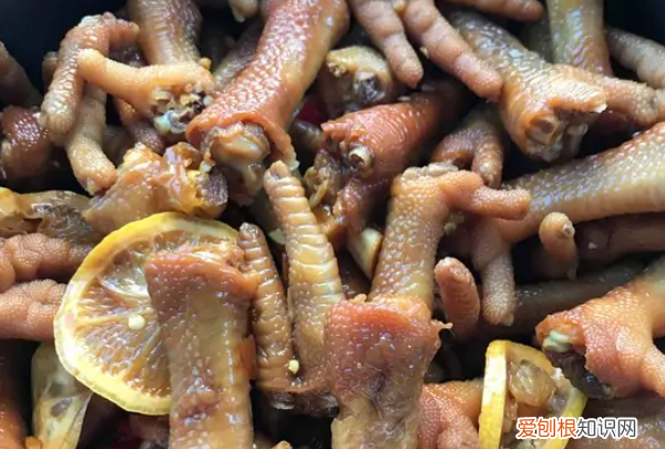 柠檬无骨鸡爪的详细做法，无骨柠檬鸡爪正宗制作方法