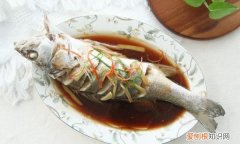 如何蒸海鲈才会嫩滑 清蒸海虾怎么做好吃又简单