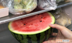 吃不完的西瓜放冰箱正确的方法,西瓜切开不放冰箱第二天还能吃吗
