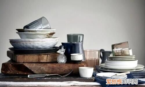 经常使用什么样的餐具容易致癌 用什么材质餐具吃饭最健康