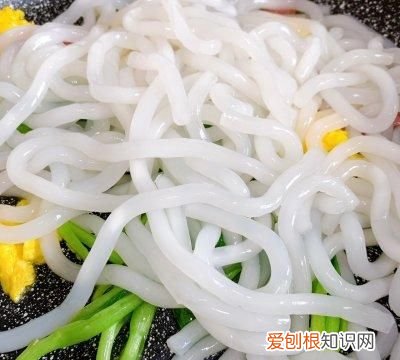 火腿鸡蛋土豆的做法,如何用土豆粉做火腿土豆粉面
