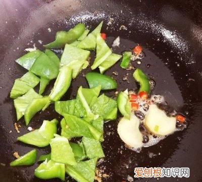 超好吃的快手diy煎炒豆腐