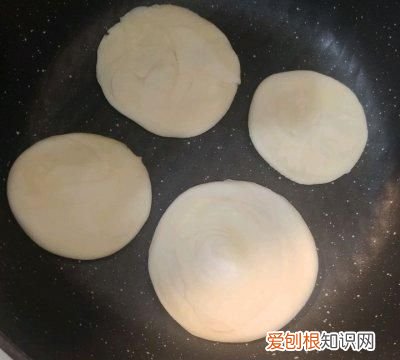家庭简单油酥小糖饼,家常糖饼用热油酥还是凉油酥好