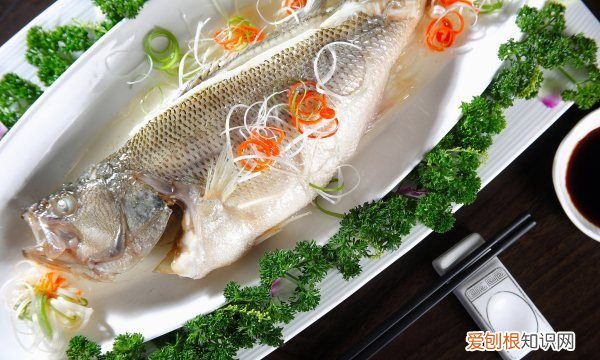 黑鱼能清蒸，黑鱼怎么炒才好吃视频