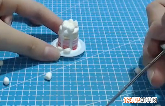 怎么用软泥做小甜点，橡皮泥甜品怎么做视频
