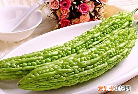 苦瓜炒鸡蛋不苦的诀窍