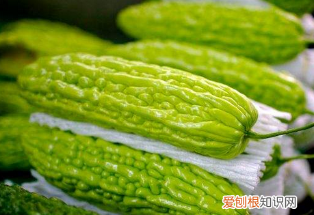 苦瓜炒鸡蛋不苦的诀窍