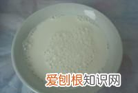 脆皮炸鲜奶外酥里嫩趁热吃 奶香味十足的炸鲜奶外酥里嫩