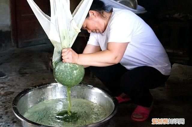 古石磨做豆腐 用树叶做豆腐的树叫什么名呢