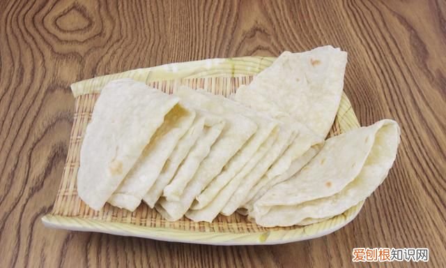 家庭版烙饼好吃又简单的做法,家庭面糊烙饼的做法及配方