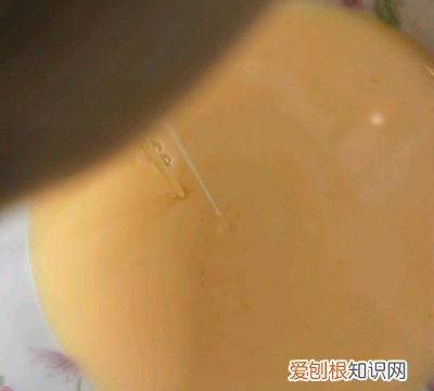 百吃不厌的蛋挞你会做吗,蛋挞这样做真的太香了