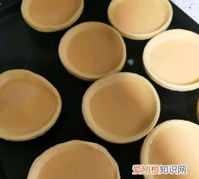 百吃不厌的蛋挞你会做吗,蛋挞这样做真的太香了