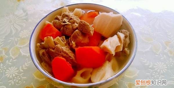 猪骨莲藕汤放什么材料,骨头莲藕汤的做法作用