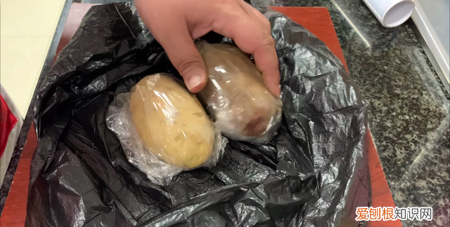 土豆怎样保存不发芽不变绿?去回答
