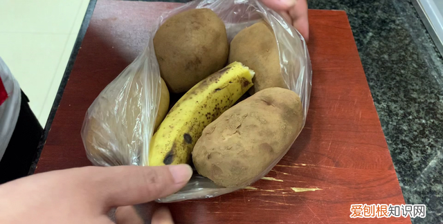 土豆怎样保存不发芽不变绿?去回答