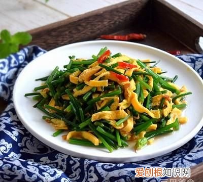 韭苔炒鸡蛋的做法,韭苔炒鸡蛋小