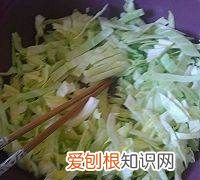 大白菜馒头馅怎么做，大白菜炒馒头怎么做更好吃